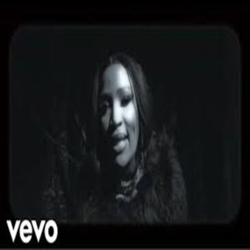 VIDEO: Bontle Smith & TNK MusiQ – Ngathi Umenyiwe ft. Chley & Rivalz Music Video Download Fakaza