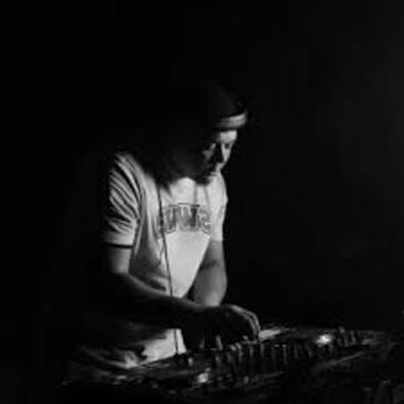 DJ Feezol – Club Haze Derby Afters Set Mix (April 20)Mp3 Download Fakaza